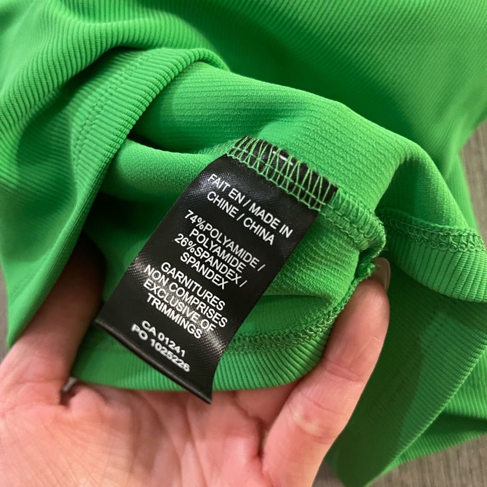 Bright Green Ribbed Crop Top - Picture 4 of 5